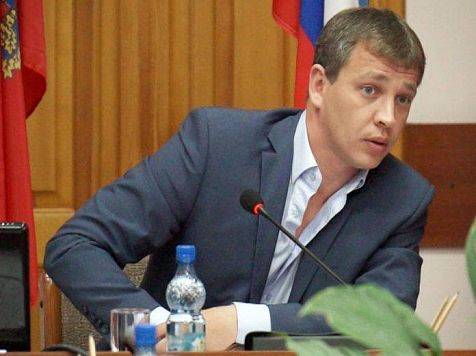 Экс-главу горсовета Минусинска осудят за незаконный бизнес