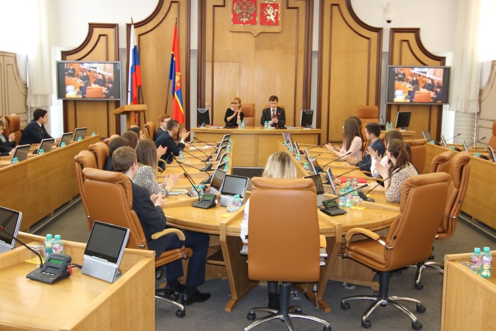 Народные избранники Горсовета утвердили регламент выборов главы города Красноярска