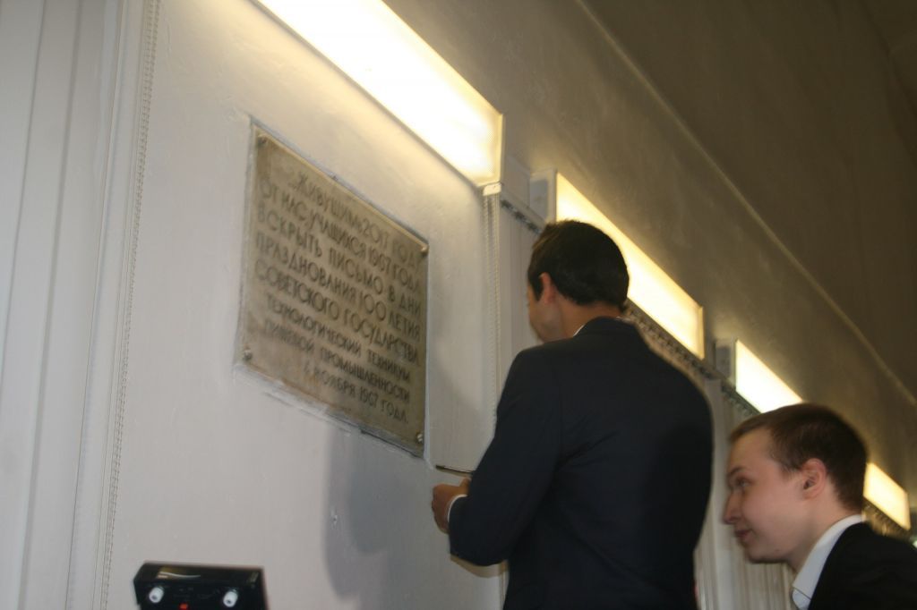 EWja9LzfnKs.jpg EWja9LzfnKs.jpg