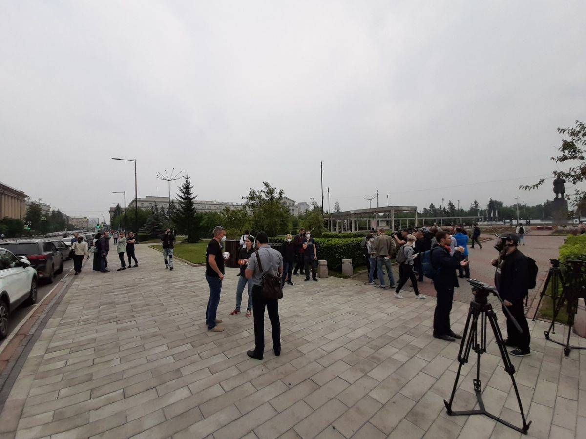 Mr0-N8o9Nsc.jpg Mr0-N8o9Nsc.jpg