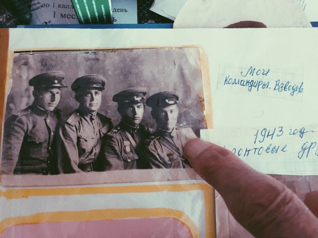 Леонид Леонтьевич показывает себя и других комнадующих PQQbxfpIfW4.jpg