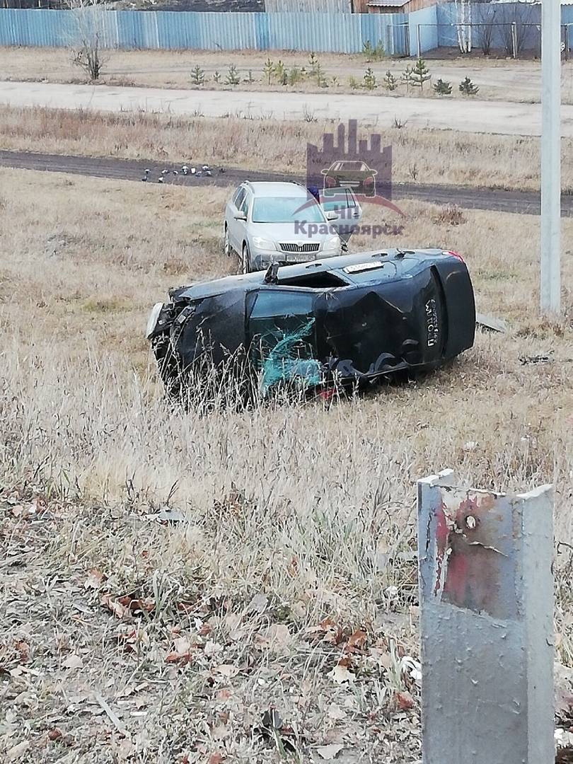 YuvAIQMTW1g.jpg YuvAIQMTW1g.jpg