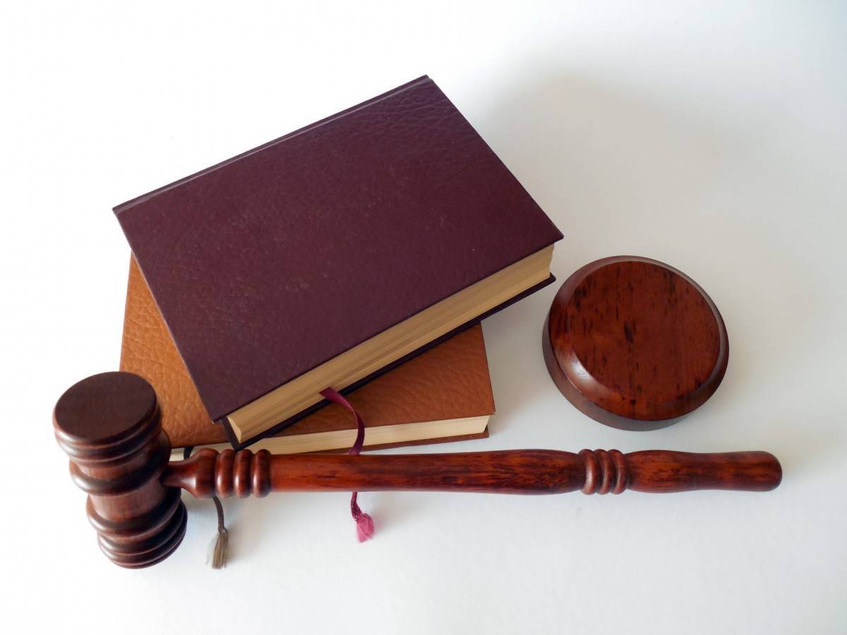 hammer_books_law_court_lawyer_paragraphs_rule_jura-738499.jpg hammer_books_law_court_lawyer_paragraphs_rule_jura-738499.jpg