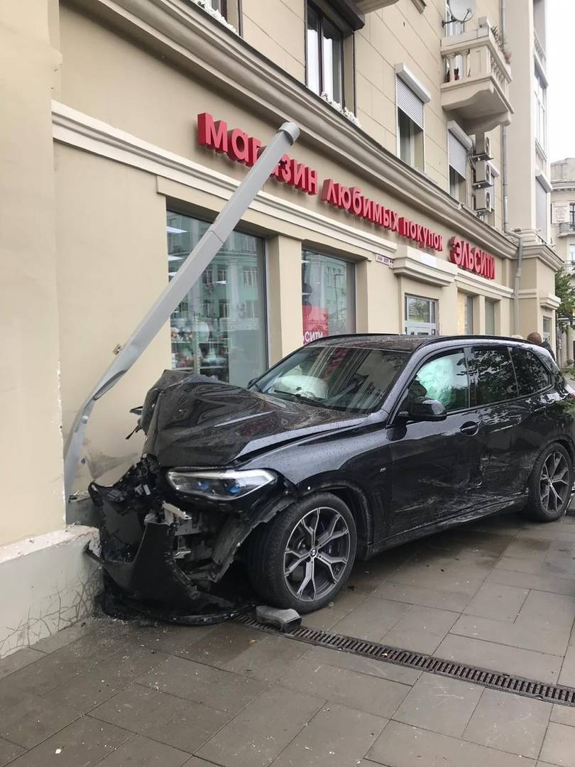 4ZhZfh86LA8.jpg 4ZhZfh86LA8.jpg