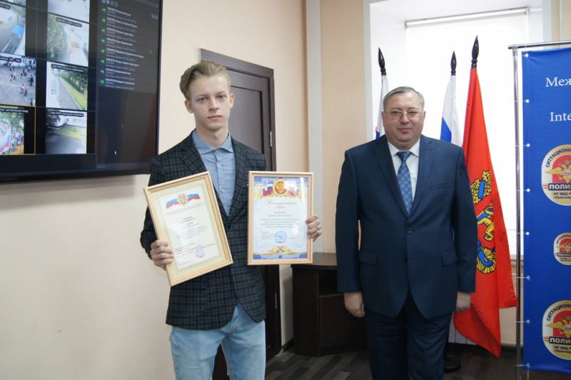 менты 2.jpg менты 2.jpg