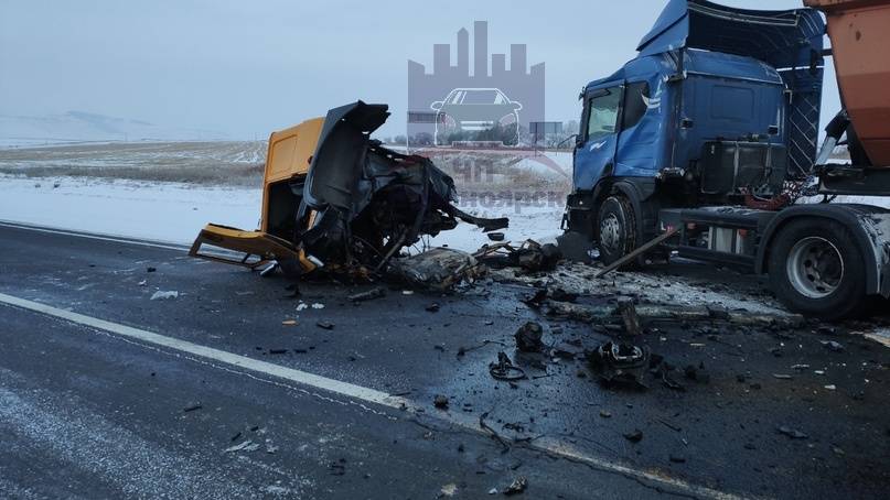 Z8r4Tde7mDc (1).jpg Z8r4Tde7mDc (1).jpg