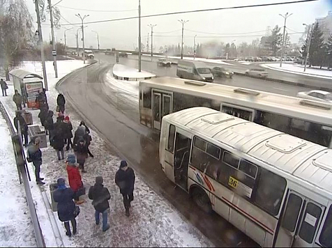 7% автобусов замерзли в -30 и не вышли на линию: перевозчиков оштрафуют. Кадр: архив «7 канала»