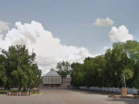Забор на старейшем красноярском кладбище заменят за миллион рублей. Фото: <a href="http://www.google.com/maps">www.google.com/maps</a>
