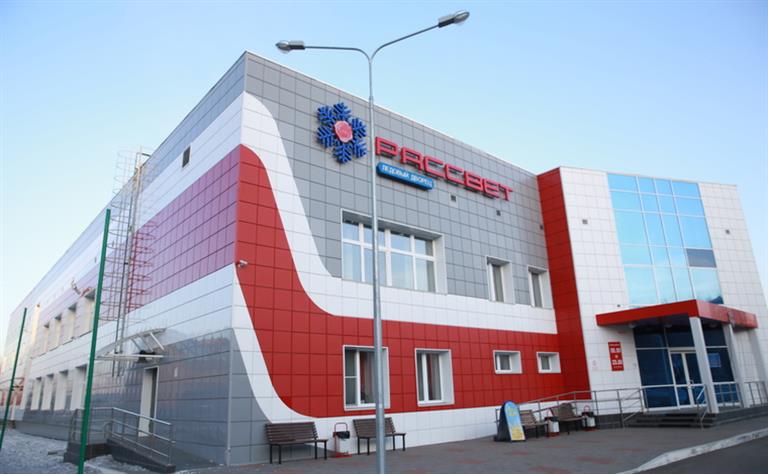 В Красноярске на стадионе «Рассвет» откроют каток для всех желающих