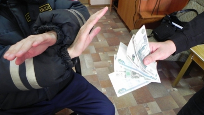 В Красноярском крае водитель за взятку заплатит штраф в 40 тысяч 
