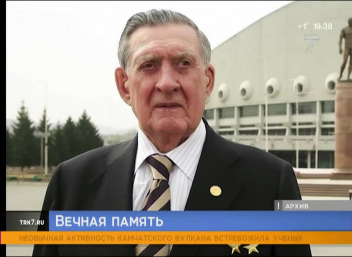 Известные красноярцы поделились воспоминаниями об умершем Владимире Долгих