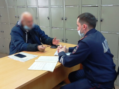 В Красноярске скандального водителя маршрутки наказали за гонки 