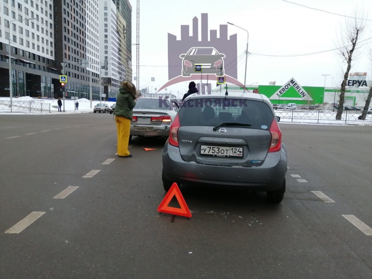 В Красноярске девушка устроила аварию, чтобы проучить водителя