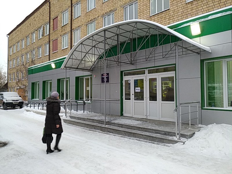 Завтра в поликлиниках Красноярского края проведут прием детей и взрослых