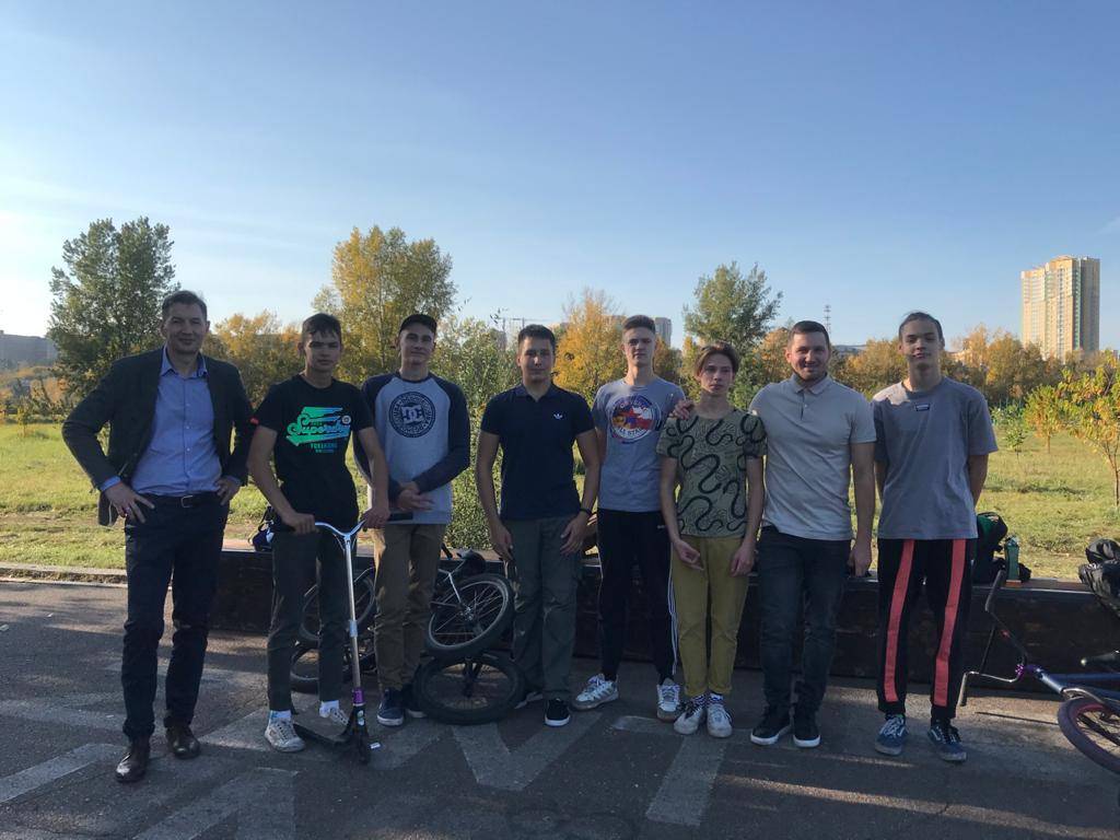скейт-парк 4.jpg скейт-парк 4.jpg