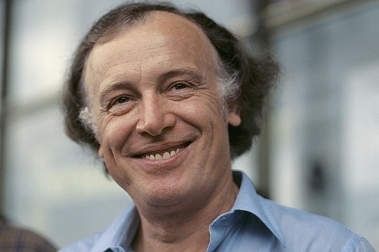 Иннокентий Смоктуновский.jpg Иннокентий Смоктуновский.jpg