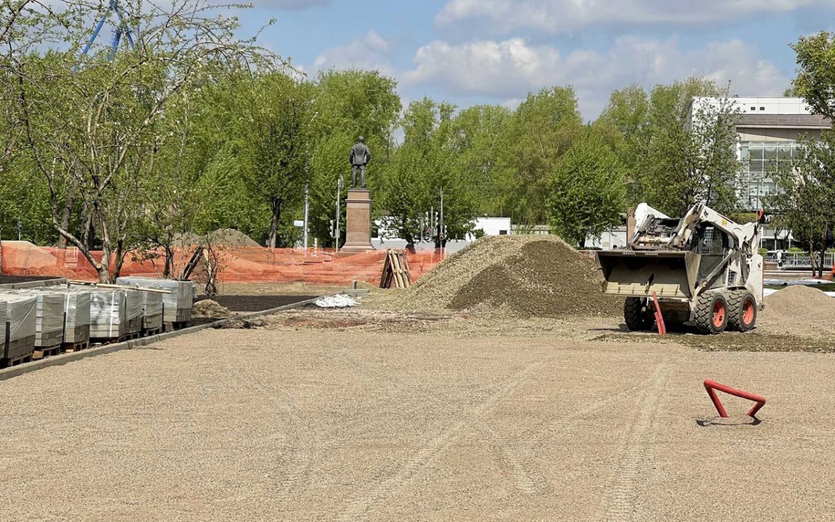 ТЮЗ_25.05 (5).jpg ТЮЗ_25.05 (5).jpg