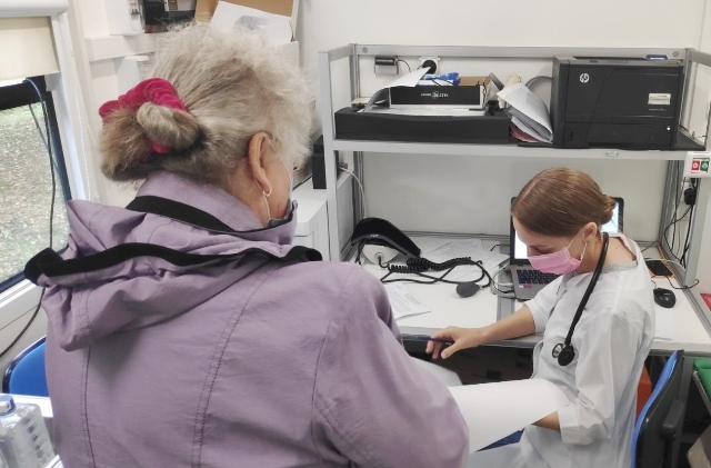 Мобильная поликлиника_прием.jpg Мобильная поликлиника_прием.jpg