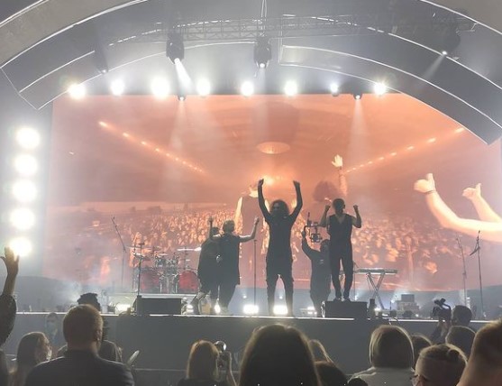 Би-2 3.jpg Би-2 3.jpg