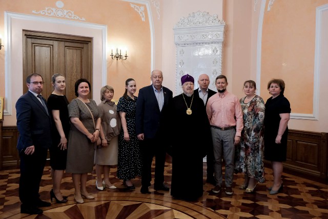 Митрополит.jpg Митрополит.jpg