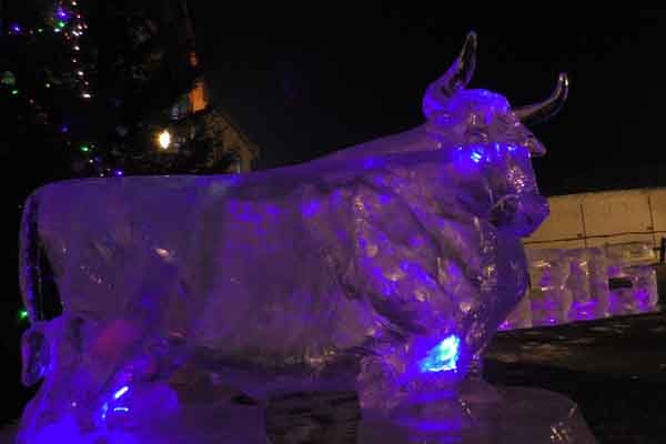 Бык зэки конкурс скульптур.jpg Бык зэки конкурс скульптур.jpg