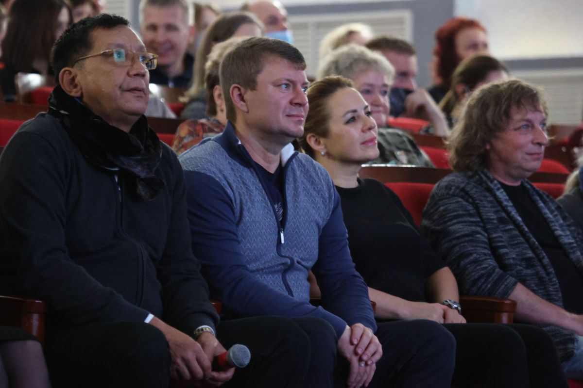 Ерёмин и Кончаловский.jpg Ерёмин и Кончаловский.jpg