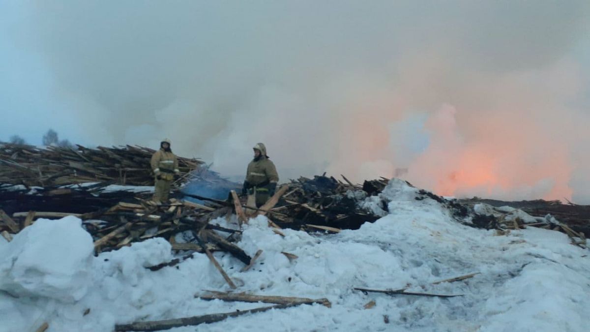 Пожар на полигоне.jpg Пожар на полигоне.jpg