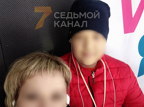 В Следственном комитете начали проверку по факту смерти 15-летнего школьника в Шалинском. Фото погибшего школьника и его семьи