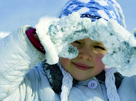 Когда юным красноярцам можно не ходить в школу в мороз. Фото: wallpaperscave.ru
