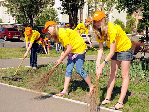 Более 6,5 тысяч красноярских подростков смогли заработать летом. Фото: минздрав.тверскаяобласть.рф