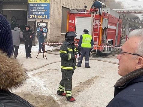Губернатор Красноярского края приехал на крупный пожар по улице Калинина 60/1. фото, видео: инстаграм @uss_av