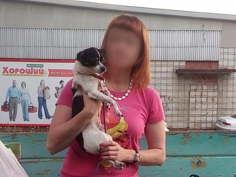 Под Красноярском женщина выкинула собаку из окна на глазах у детей. фото: chpzhel