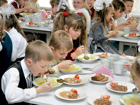 В Красноярске создана межведомственная группа по безопасному питанию детей. Фото: yamama2.ru