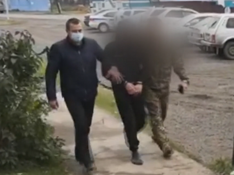 В Красноярском крае полиция освободила заложников пьяного рецидивиста  . Фото, видео: 24.мвд.рф