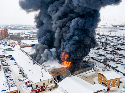 В Красноярске ущерб от пожара на Калинина «Автотрейду» возместит страховая компания					     title=