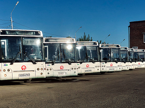 В Красноярск пришли ещё 40 автобусов от правительства Москвы. Фото: admkrsk.ru