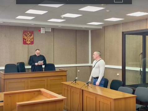 Красноярский контрактник ушел в самоволку и получил реальный срок. Видео: красноярский гарнизонный военный суд